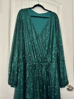 BloomChic Emerald Green Sequin Dress
